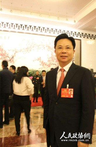 刘昕委员