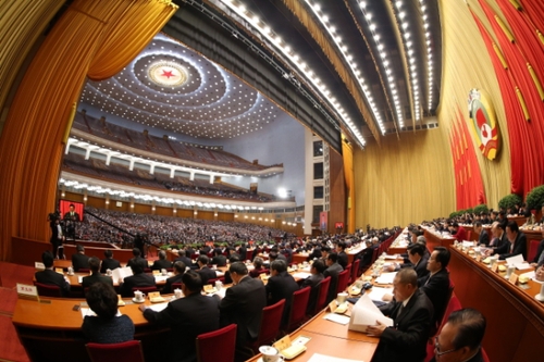3月12日，全国政协十二届四次会议在北京人民大会堂举行第四次全体会议。新华社记者 马占成 摄