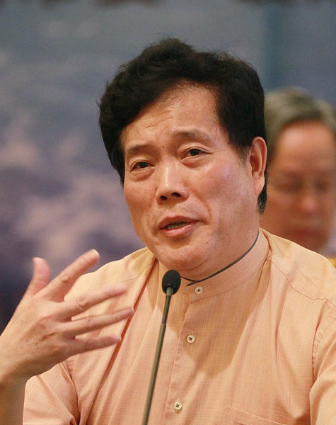 赵丽宏近影