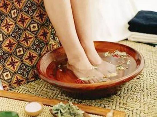 脚气难愈？春天中医教你如何治脚气