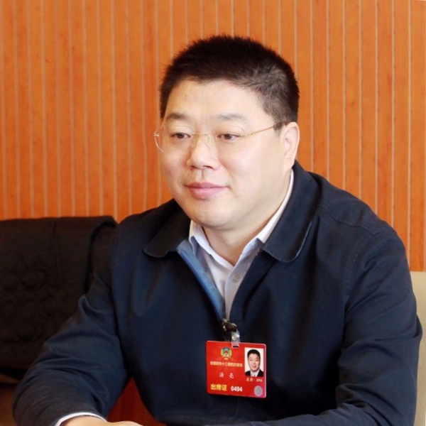 汤亮
