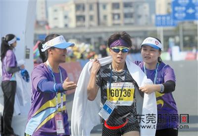 201605030918585493 201605030918585493