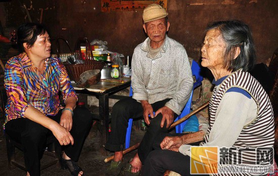 在老年协会，张幼玲和记者打开了话匣子