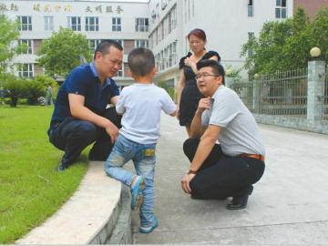生母不愿抚养六岁孩子 遭救助站起诉