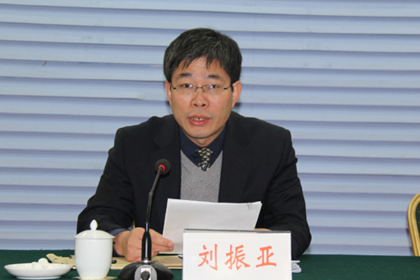 澎湃新闻记者从6月2日从《周口日报》获悉，中国人民政治协商会议河南省第十一届委员会常务委员、中国人民政治协商会议周口市第三届委员会副主席、市工商联主席刘振亚同志，因病医治无效，于2016年5月31日20时10分在周口逝世，享年46岁。