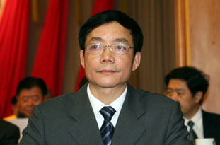 陈清华
