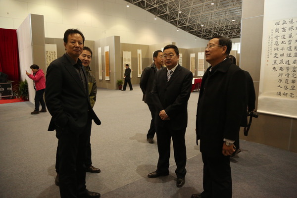 首展现场