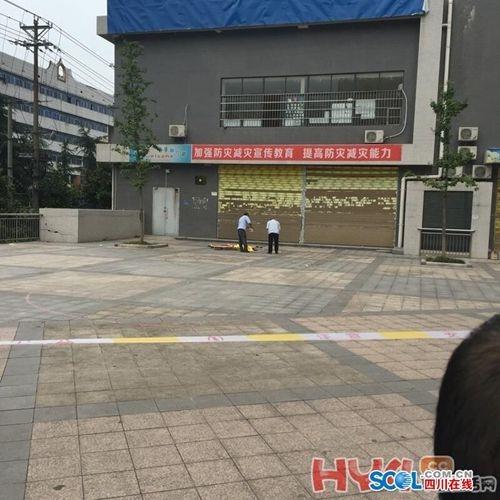 四川13岁孙女被送