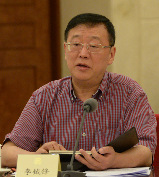 李钺锋 齐波摄