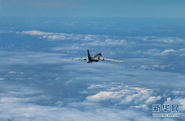 中国空军多型主战飞机赴南海战斗巡航3