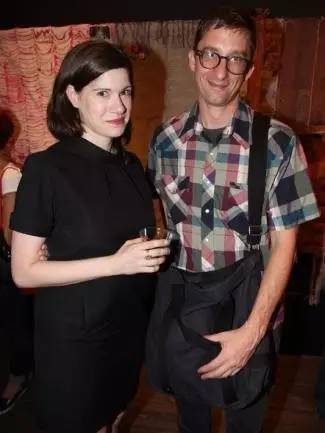 Lisa Cooley 和William O'Brien，“讨厌的乐趣”