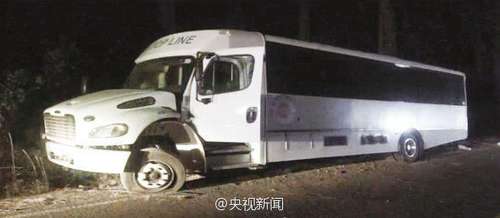 师生游学遭遇车祸