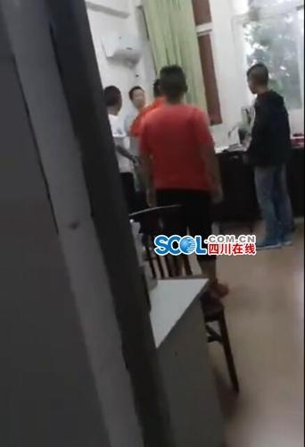 点击进入下一页