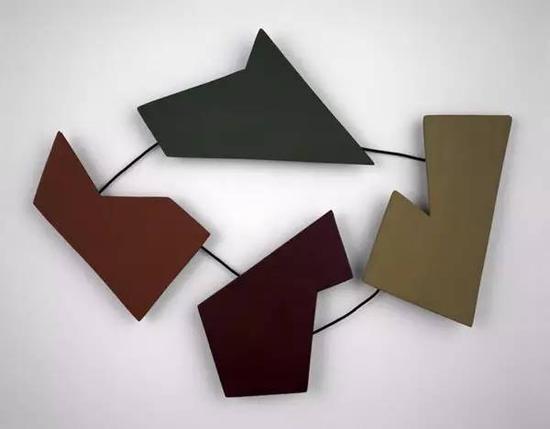 《解压N°30（Relief N°30）》，劳尔•罗兹（RaúlLozza），木材和金属上酪蛋白，1946年
