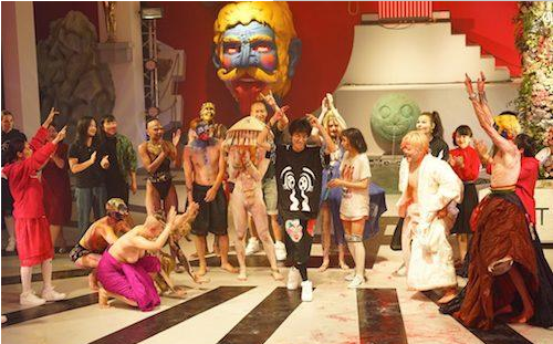 2016年6月8日，长征空间陈天灼个展“自在天”开幕现场表演