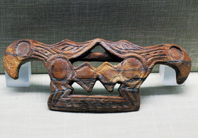河姆渡文化双鸟木雕神器(田螺山遗址出土)