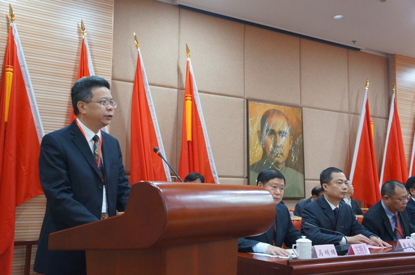 厦门市委常委林文生致辞。（记者 照宁摄）3