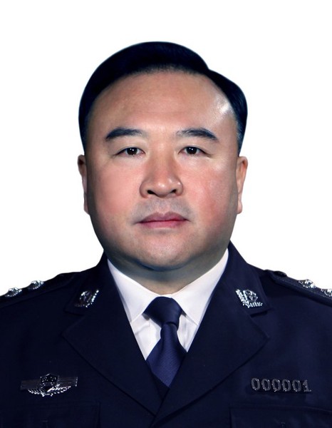 王大伟