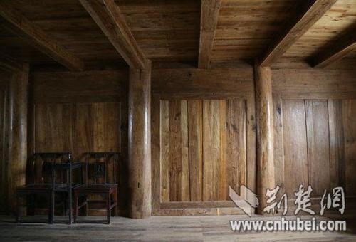 金丝楠木建祖屋估价8亿? 景区:有夸大成份
