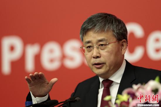 资料图：郭树清。<a target='_blank' href='http://www.chinanews.com/'>中新社</a>发 盛佳鹏 摄