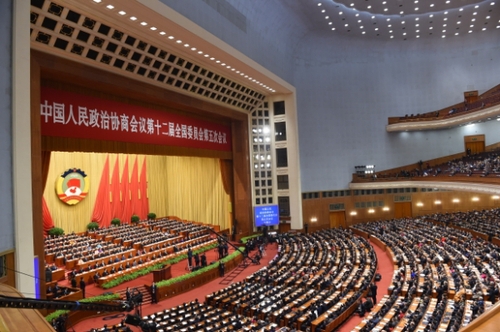新华社照片，北京，2017年3月3日 
    全国政协十二届五次会议在京开幕
    3月3日，中国人民政治协商会议第十二届全国委员会第五次会议在北京人民大会堂开幕。
    新华社记者 杨宗友 摄
