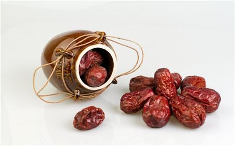 红枣怎么吃才补血 红枣搭配什么食物吃好 红枣有哪些吃法