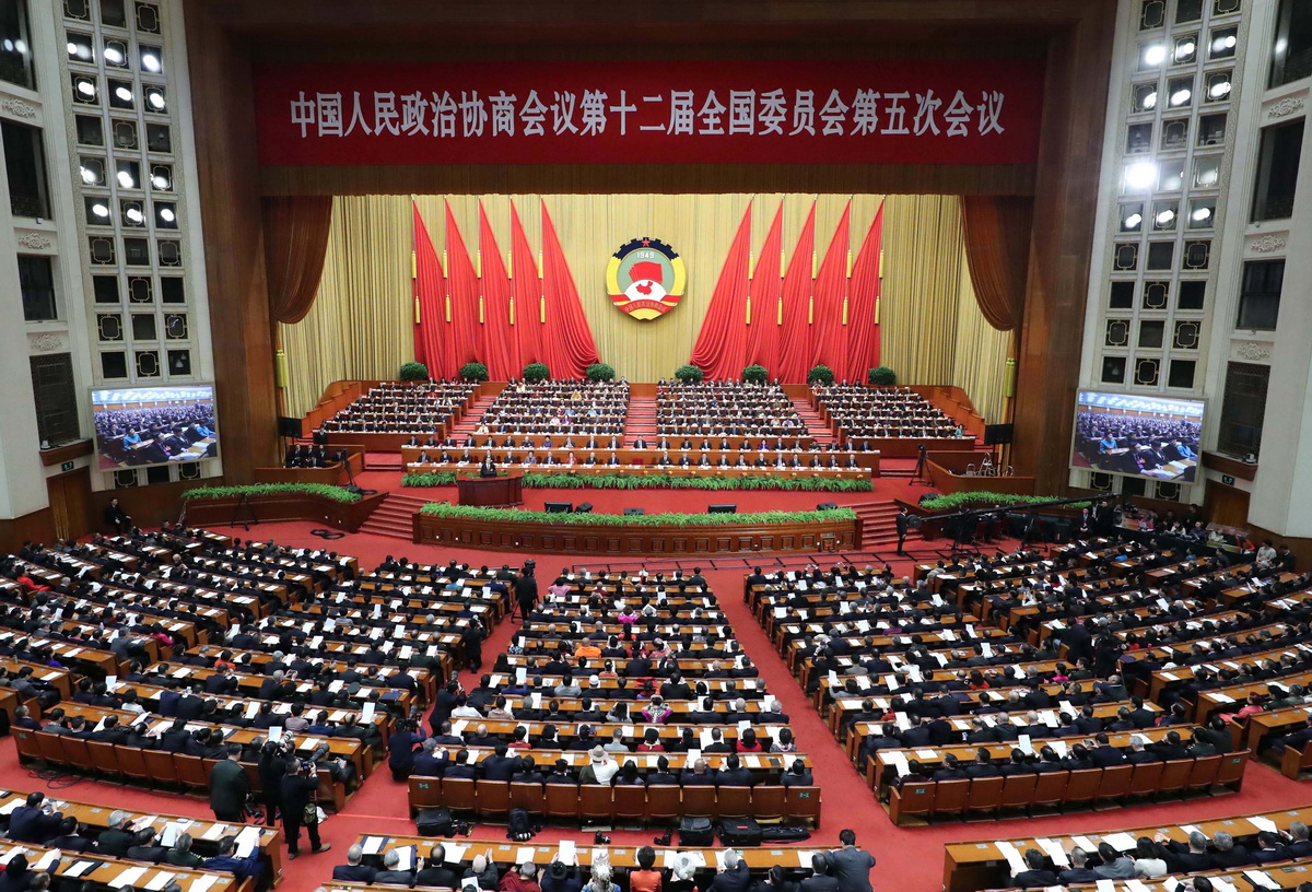 俞正声：2016年共办复提案4272件 办复率99.84%