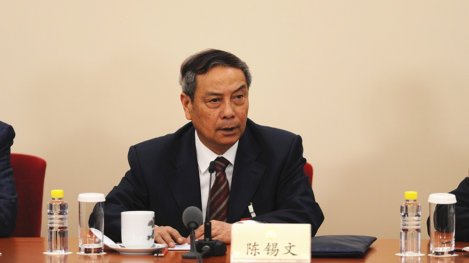 陈锡文：让农业降成本、提效益才能具有国际竞争力