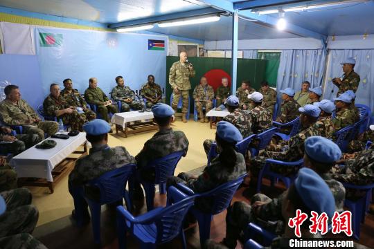 与各出兵国调研。　李欣 摄