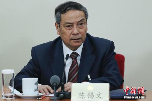 图为陈锡文发言。<a target='_blank' href='http://www.chinanews.com/'>中新社</a>记者 杨可佳 摄