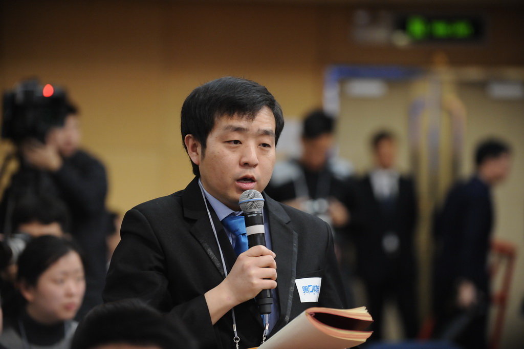 第一财经记者提问“去年我国粮食产量出现回落”