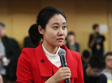 黑龙江广播电视台记者提问“扶贫攻坚与农业供给侧结构性改革融合”
