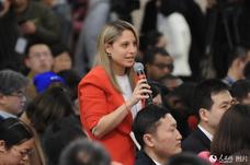 西班牙埃菲社记者提问 “中国与欧盟的关系”