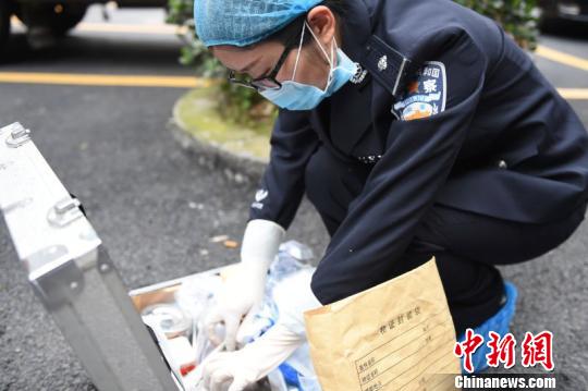 90后女法医破解“死亡密码”揭开犯罪迷雾
