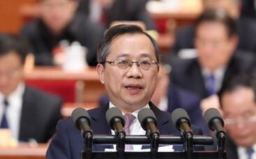 郑惠强：振兴实体经济 打造制造强国