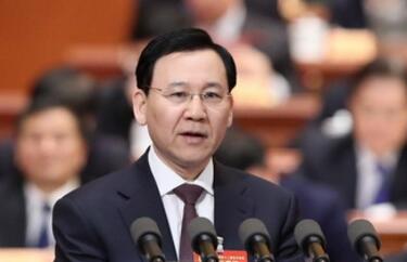 李守镇：建设高素质产业工人队伍 打造更多“大国工匠”