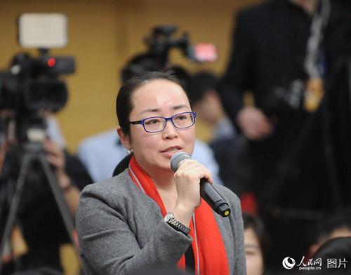法制日报记者提问