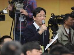 周小川：不能把房地产信贷增长快简单看作“买房子”