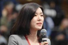 中央电视台记者提问“人民币汇率浮动”