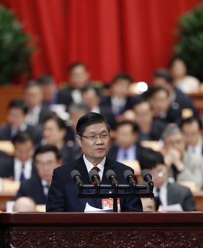 彭钊委员代表农工党中央作《深化医学教育改革 加快全科医生培养》的发言