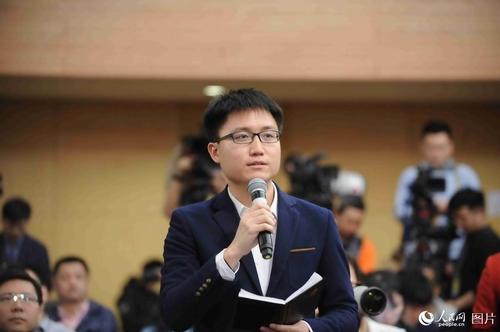 新华社记者提问