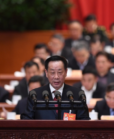 这是刘晓庄委员作《健康餐桌需政府有力作为》的发言。新华社记者 张铎摄