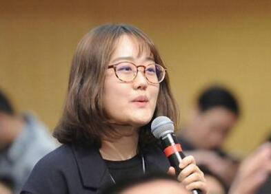 人民日报社记者提问“高校思想政治工作教育”