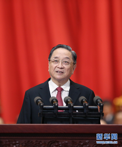 3月3日，中国人民政治协商会议第十二届全国委员会第五次会议在北京人民大会堂开幕。这是俞正声代表政协第十二届全国委员会常务委员会作工作报告。新华社记者 姚大伟 摄