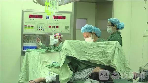 产妇发现胎盘被医院清洁工偷回家炖汤 家属真怒了