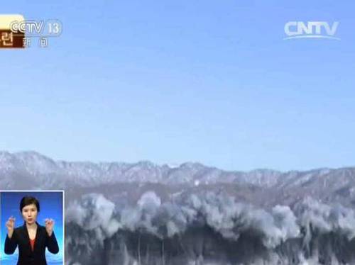 朝鲜播军队训练影片：金正恩将枪交官兵激励其杀敌