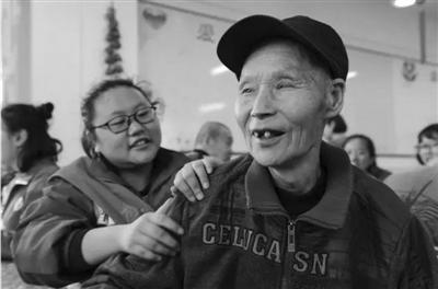 点击进入下一页