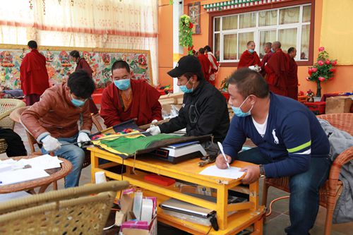 点击进入下一页