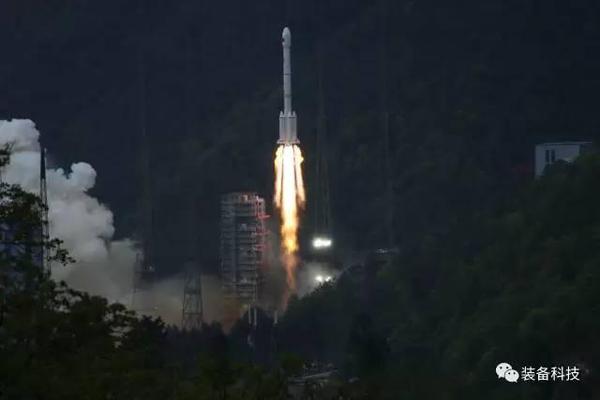 中国发射首颗高通量通信卫星 飞机高铁WiFi就靠它了