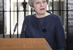 英国首相宣布提前举行大选